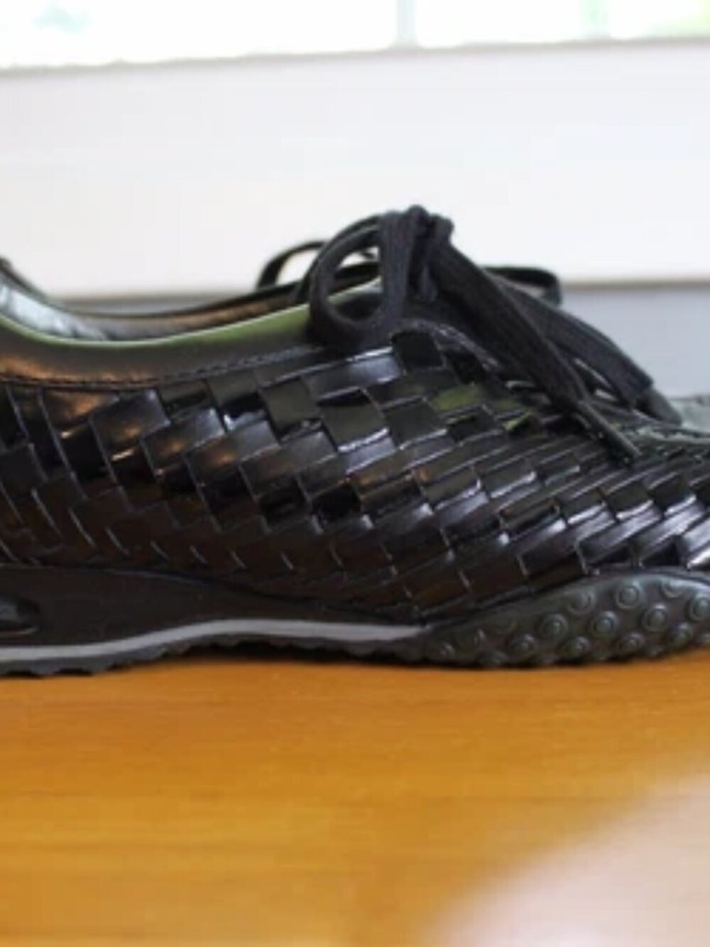 BRAND NEW Cole Haan Womens Sz 7 shoes
